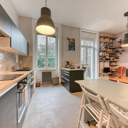 Le Garden City - Bel Appartement Avec Jardin Prive Вийёрбан Экстерьер фото